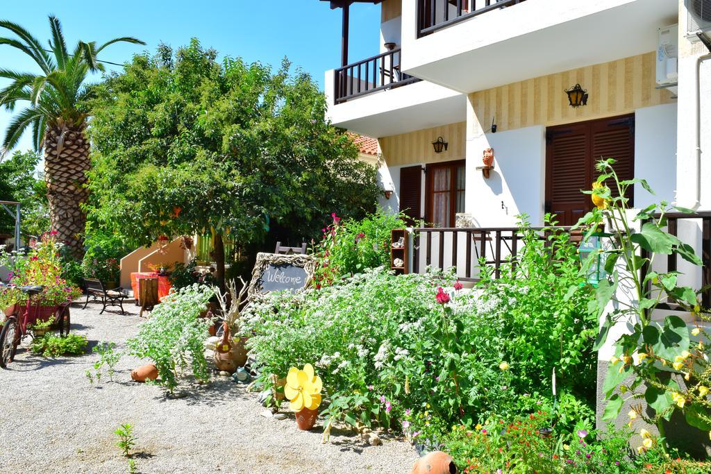 Zaira Studios Skala Eresou Exterior foto