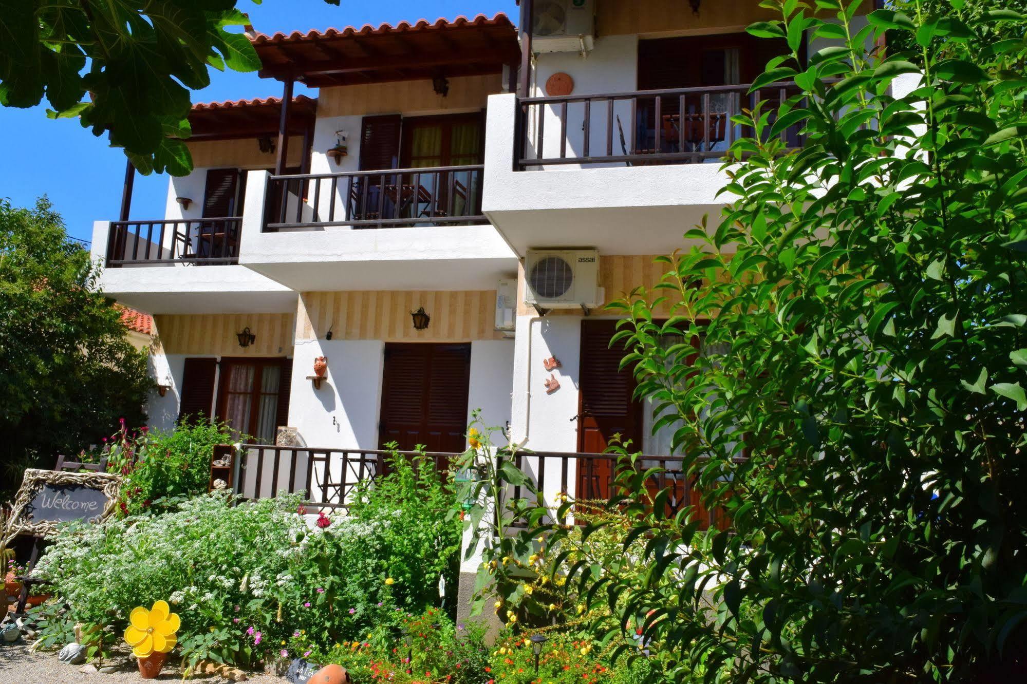 Zaira Studios Skala Eresou Exterior foto